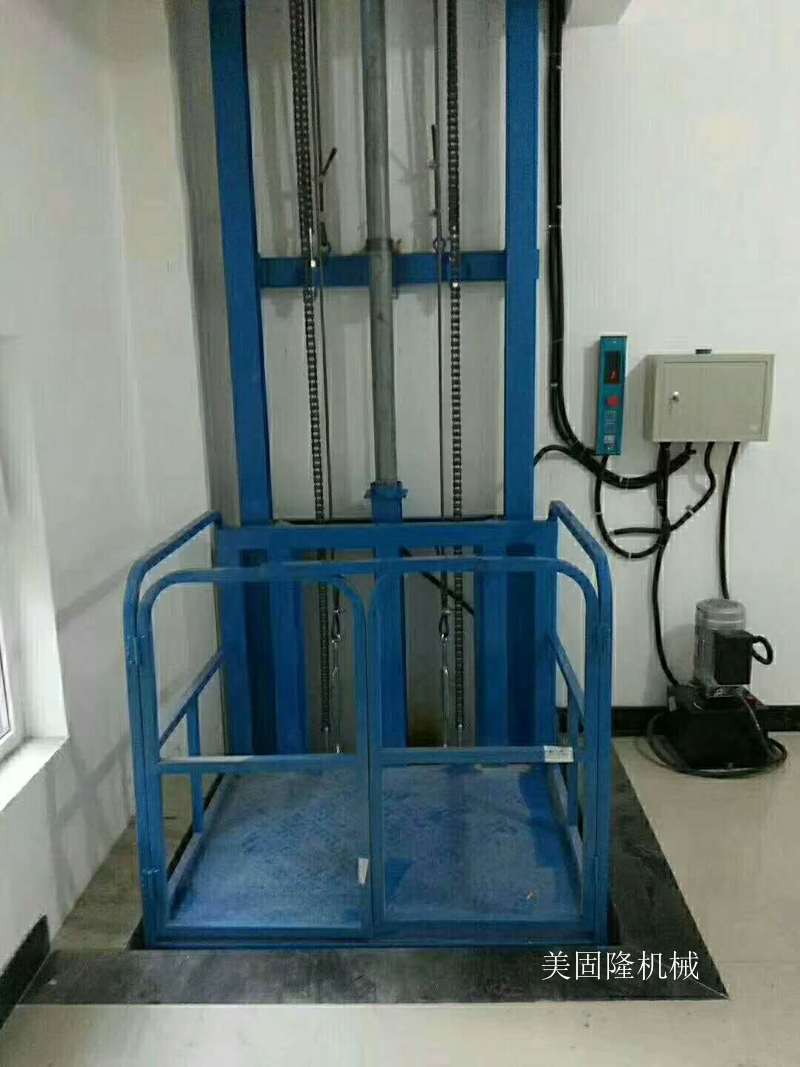 泸州单臂导轨式升降机厂家