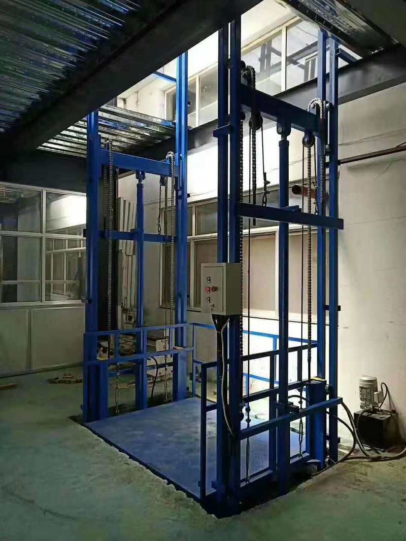 泸州小型货梯