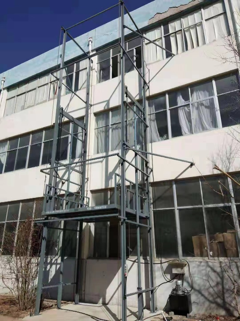 泸州室外贴墙货梯